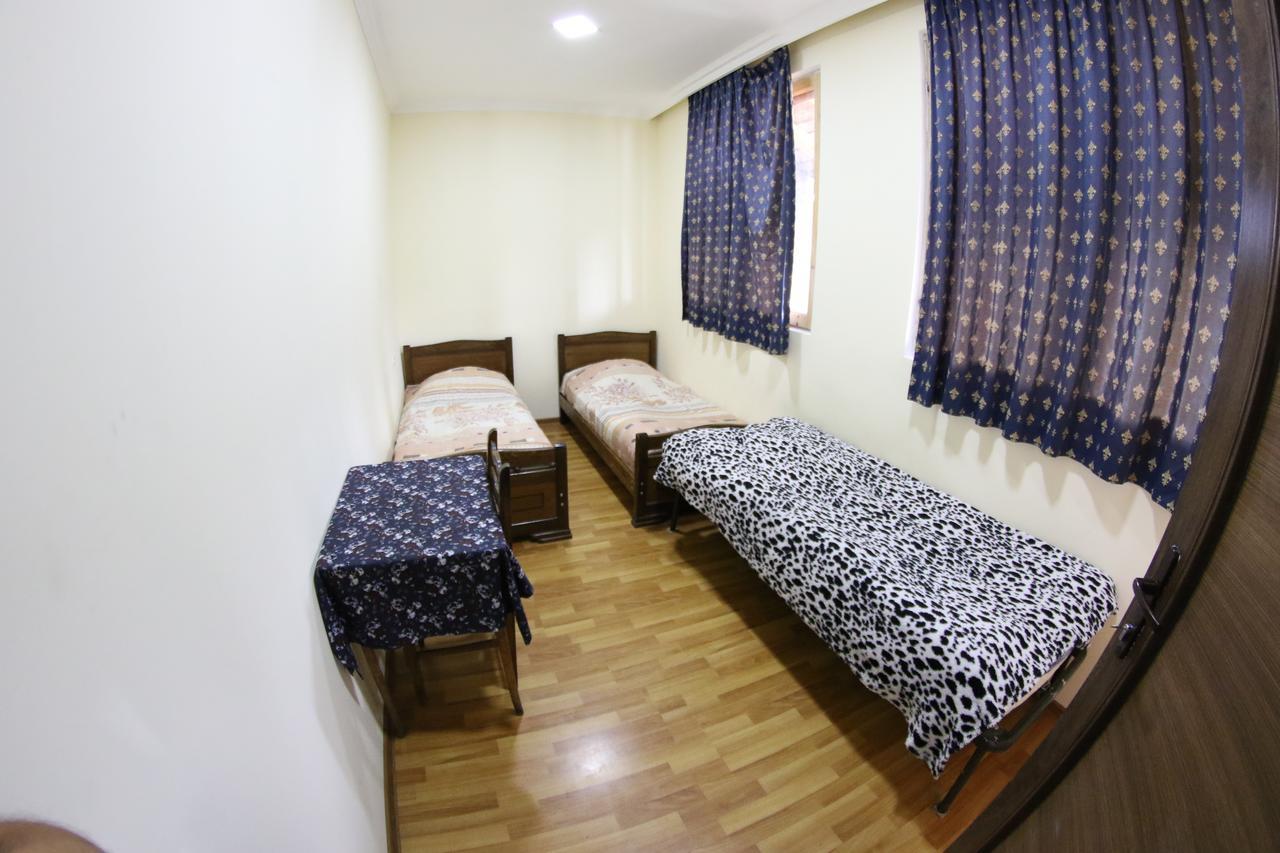 Guest House Keti Margiani Mestia Esterno foto