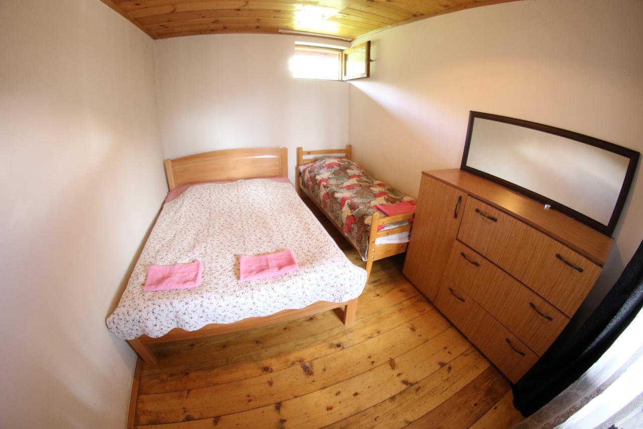 Guest House Keti Margiani Mestia Esterno foto